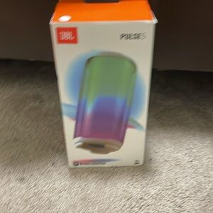 JBL pulse 5